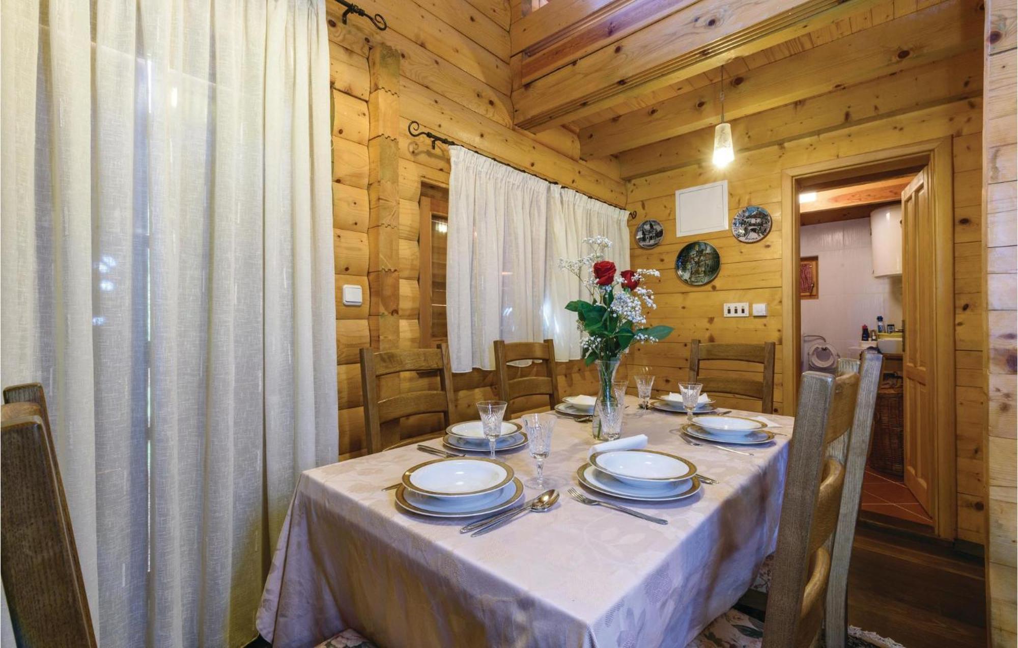Stunning Home In Krasic With Sauna ภายนอก รูปภาพ